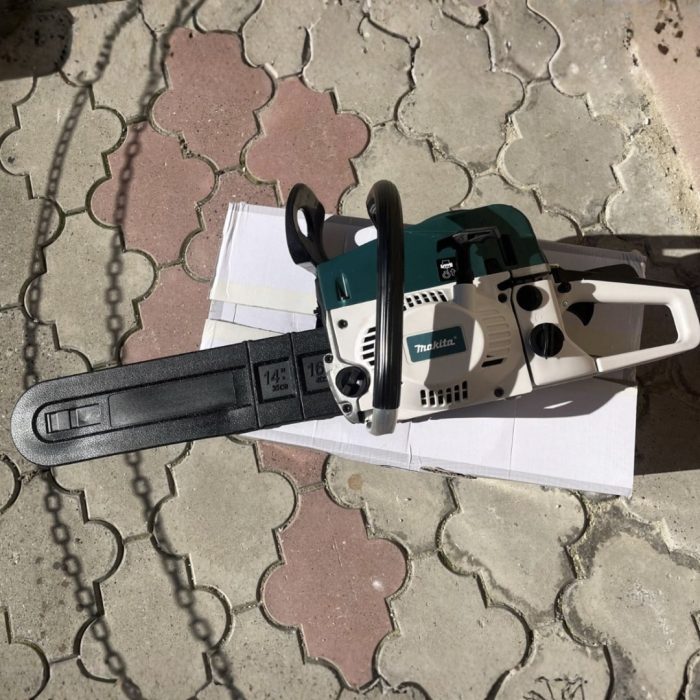 Motorka/ motorna pila MAKITA 4,9 ks - Image 2