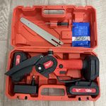 Aku pila Milwaukee 8ʺ sa pumpicom za podmazivanje lanca (mač 20cm) - Image 2