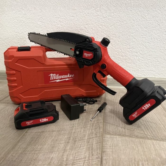 Aku pila Milwaukee 8ʺ sa pumpicom za podmazivanje lanca (mač 20cm) - Image 4