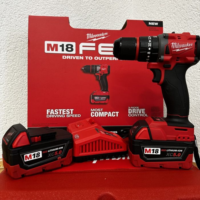 Aku bušilica Milwaukee sa metalnom steznom glavom - Image 2